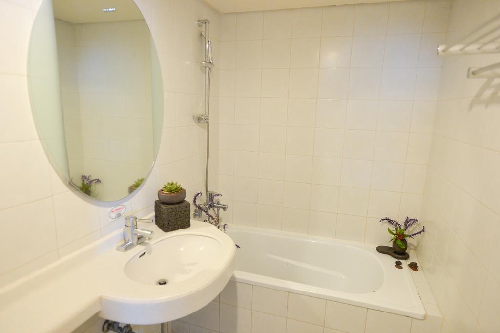 Daedong Hotel Jeju Ruang foto